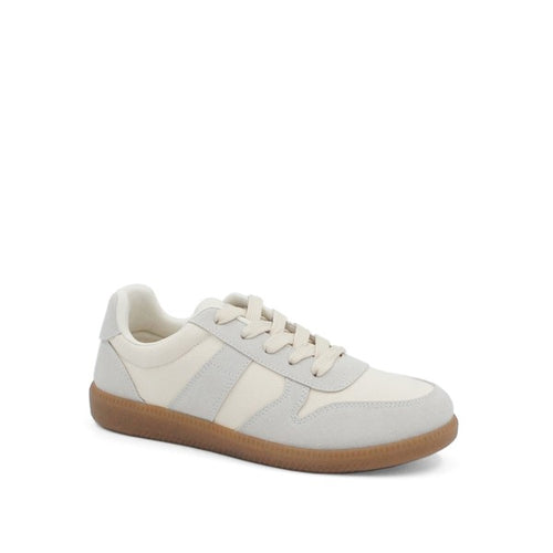 Summer Sneaker