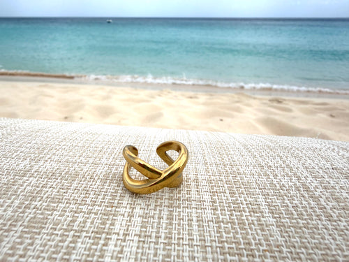Criss Cross Ring