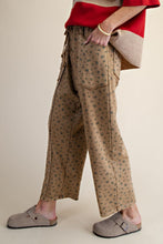 Izzy Pant
