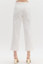 Amelia Pant